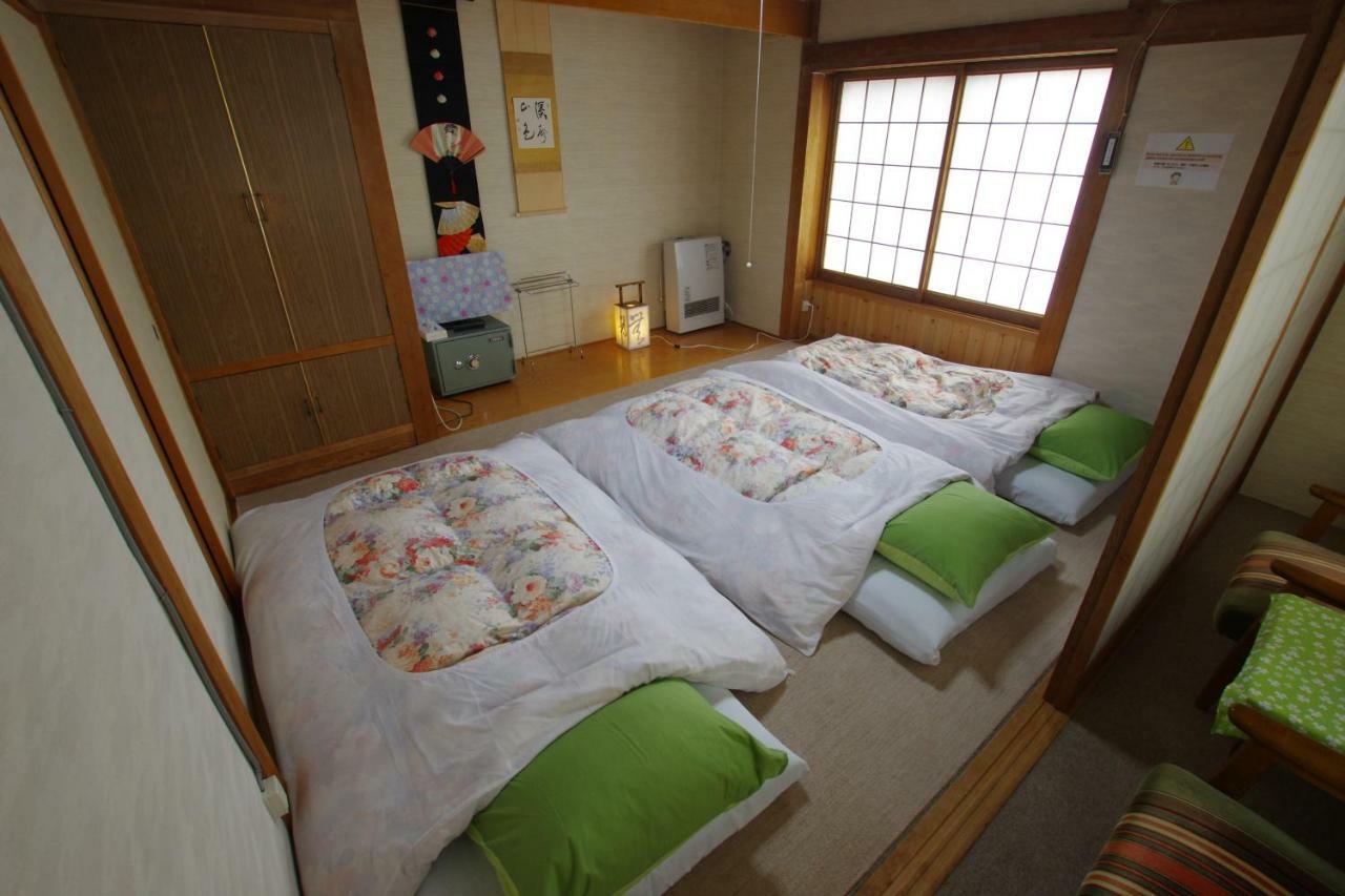Hakuba Ski-Kan Exterior photo